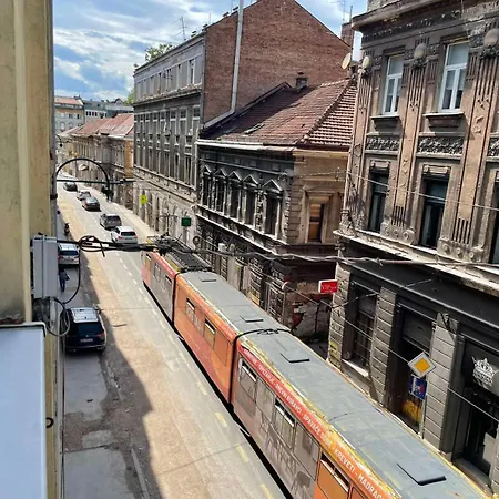 Luxury Mak Apartamento